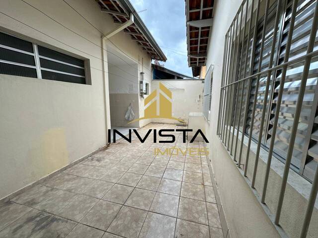 #983 - Casa para Venda em São José dos Campos - SP - 1