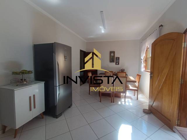 Casa para Venda em São José dos Campos - 4