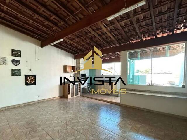 #1009 - Casa para Venda em São José dos Campos - SP