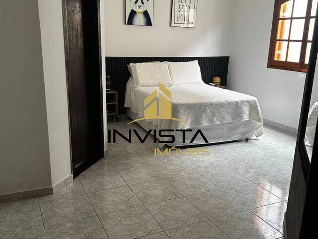 #1042 - Casa para Venda em São José dos Campos - SP - 2