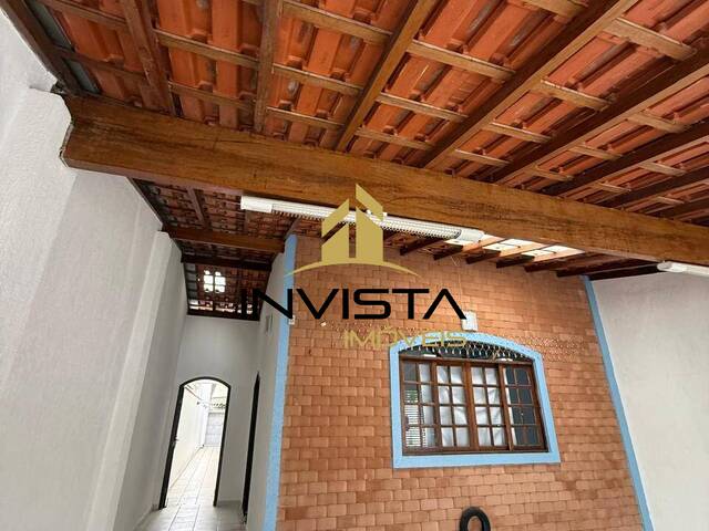 Casa para Venda em São José dos Campos - 4