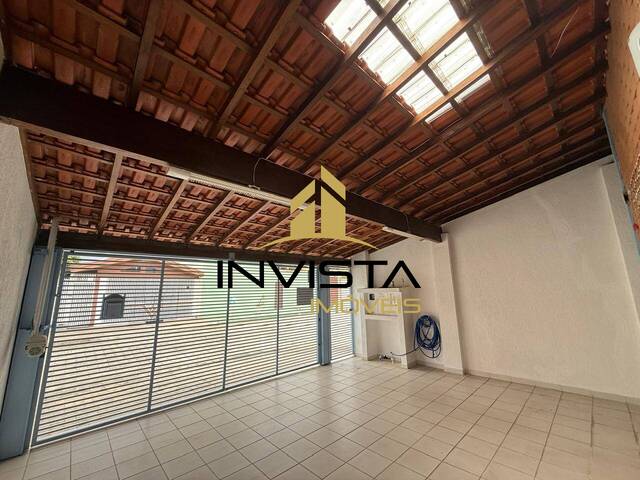 Casa para Venda em São José dos Campos - 3