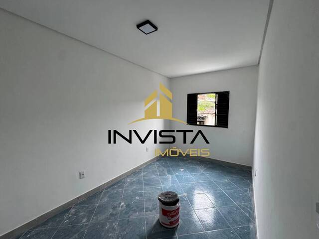 Casa para Venda em São José dos Campos - 5