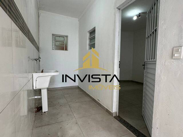 Casa para Venda em São José dos Campos - 4